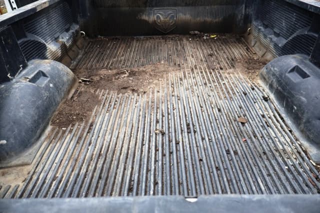 Image of Dodge Ram 1500 equipment image 4