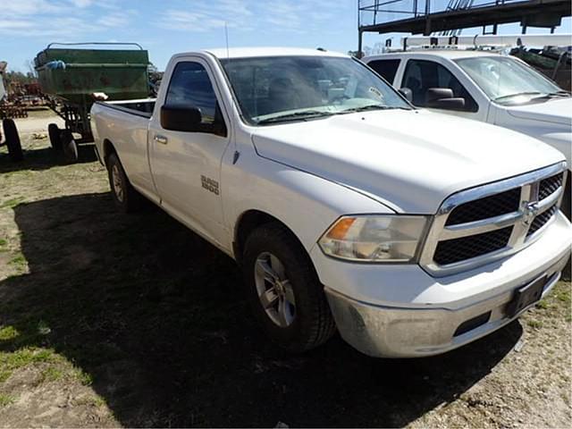 Image of Dodge Ram 1500 equipment image 2