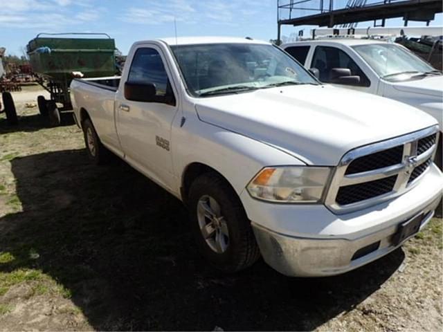 Image of Dodge Ram 1500 equipment image 2