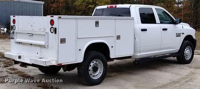 Image of Dodge Ram 2500 equipment image 4