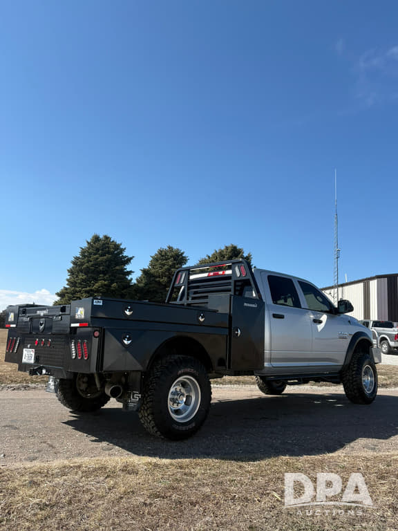 Image of Dodge Ram 2500 equipment image 4