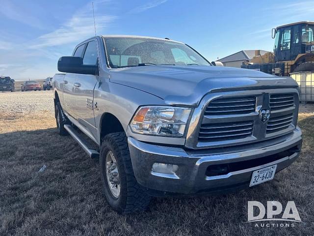 Image of Dodge Ram 2500 equipment image 4