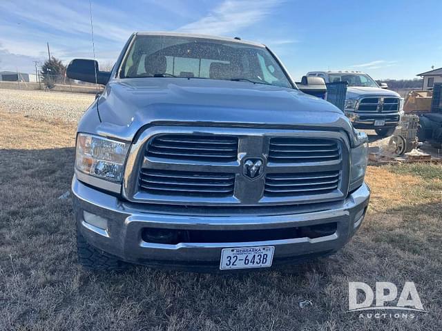 Image of Dodge Ram 2500 equipment image 3