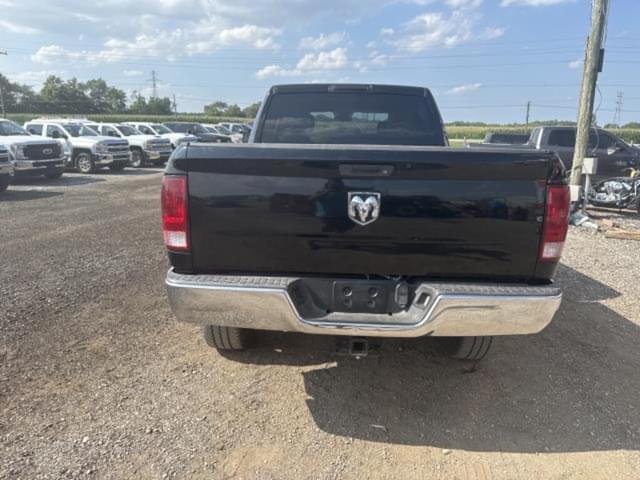 Image of Dodge Ram 2500 equipment image 2