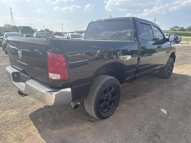 Image of Dodge Ram 2500 equipment image 3