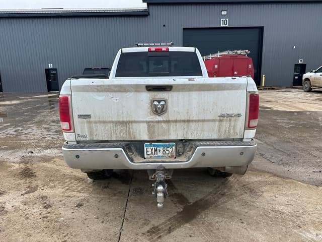 Image of Dodge Ram 2500 equipment image 4