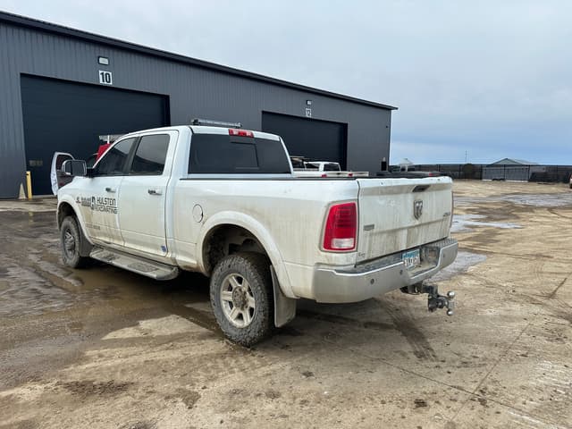 Image of Dodge Ram 2500 equipment image 3