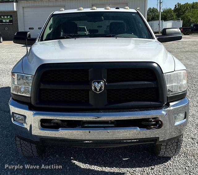 Image of Dodge Ram 2500HD equipment image 1