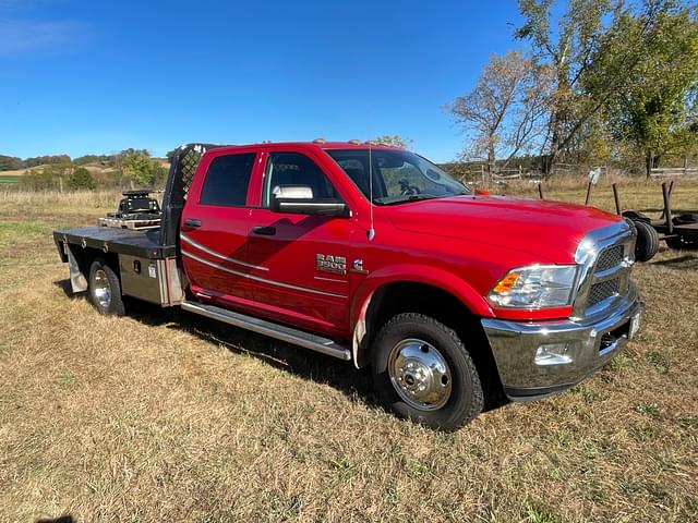 Image of Dodge Ram 3500 equipment image 1