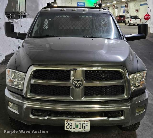 Image of Dodge Ram 3500 equipment image 1