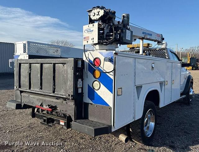 Image of Dodge Ram 4500HD equipment image 4