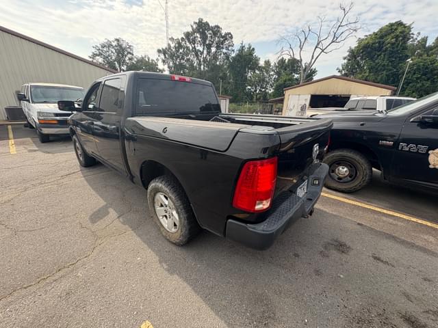 Image of Dodge Ram 1500 equipment image 3