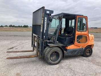 Main image Doosan D55C-5