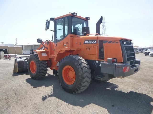 Image of  Doosan DL200 equipment image 3