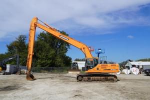 2013  Doosan DX300LC Image
