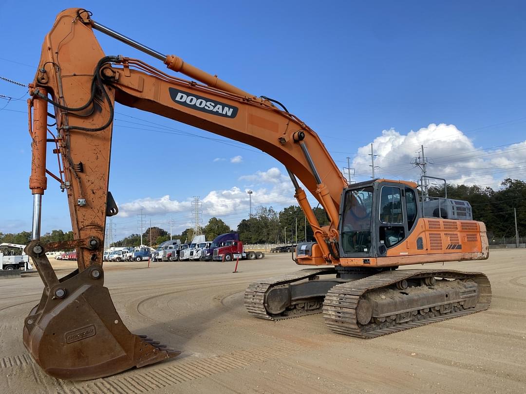 Image of  Doosan DX420LC-3 Primary image