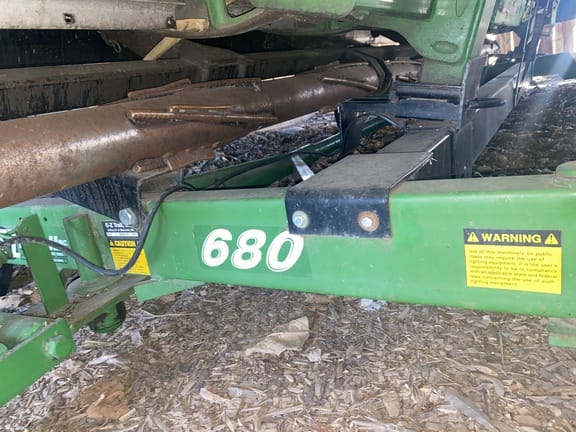 2013 E-Z Trail 680 Equipment Image0