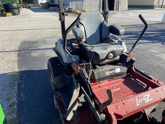 Image of Exmark Lazer Z equipment image 4