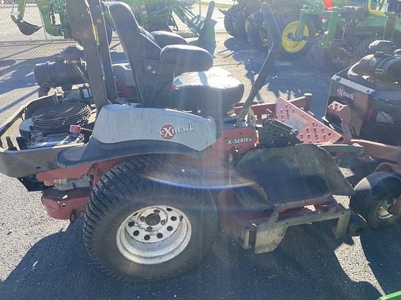 Image of Exmark Lazer Z equipment image 2