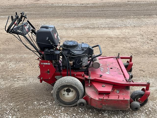 Image of Exmark S-series equipment image 3