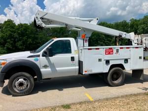 2013 Ford F-550 Image