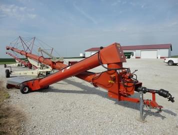 Main image Farm King 1684