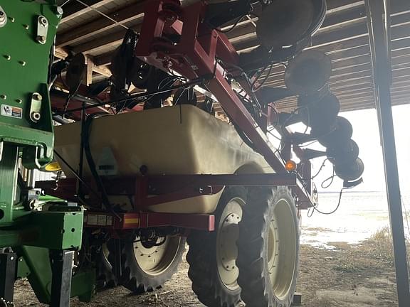 Image of Farm King 2460 equipment image 2