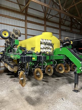 Main image Fast 8224