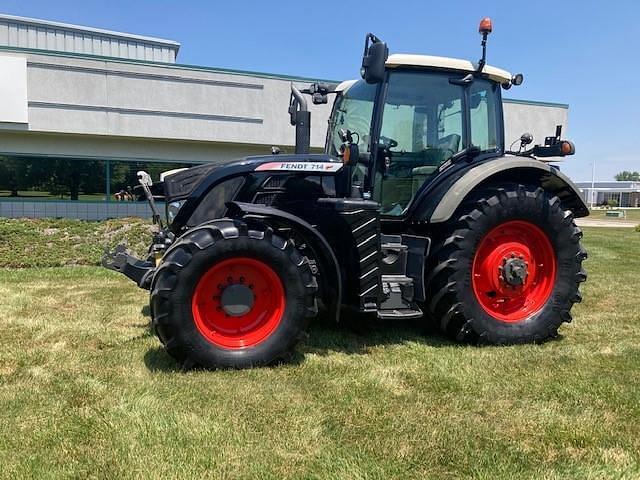 Image of Fendt 714 Vario Primary image