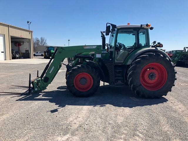 Image of Fendt 718 Vario equipment image 2