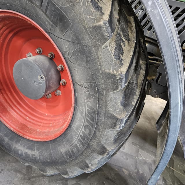 Image of Fendt 828 Vario equipment image 3