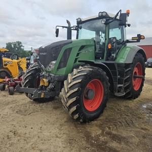 2013 Fendt 828 Vario Image