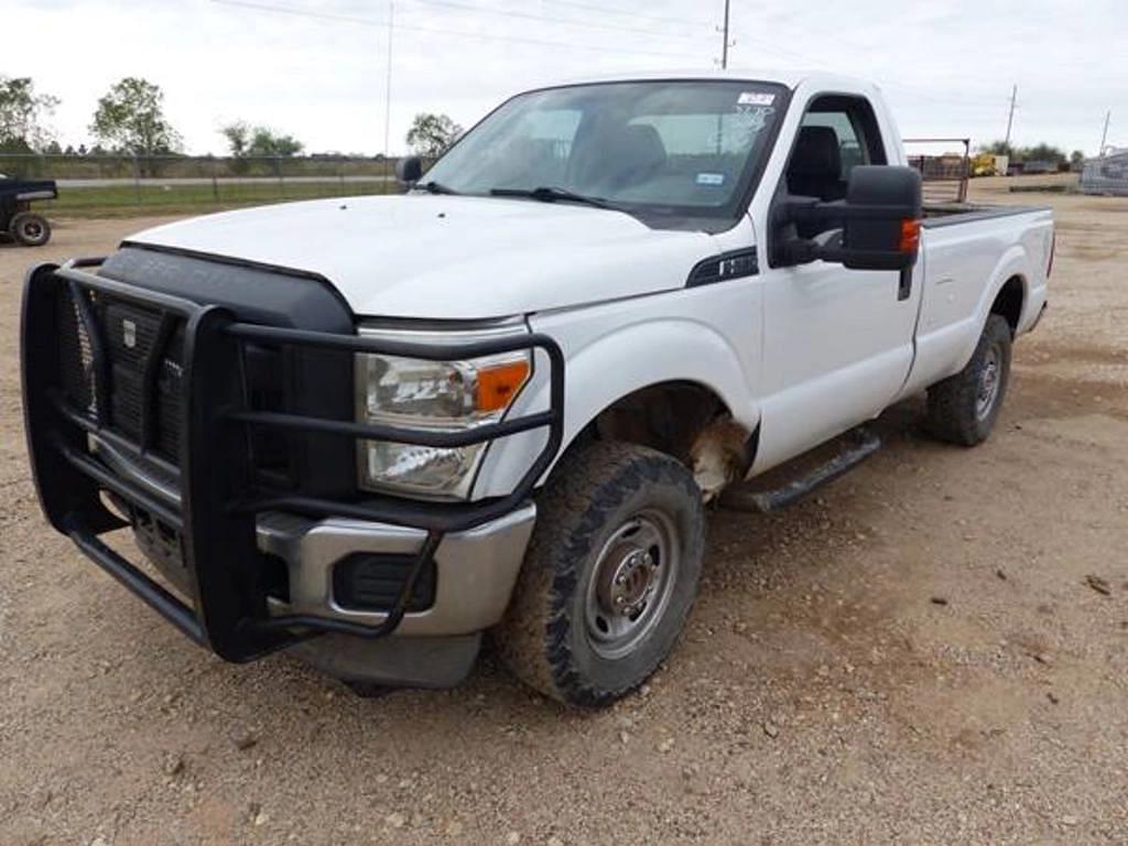 Image of Ford F-250 Primary image