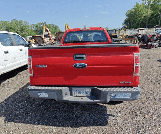 Image of Ford F-150 equipment image 4