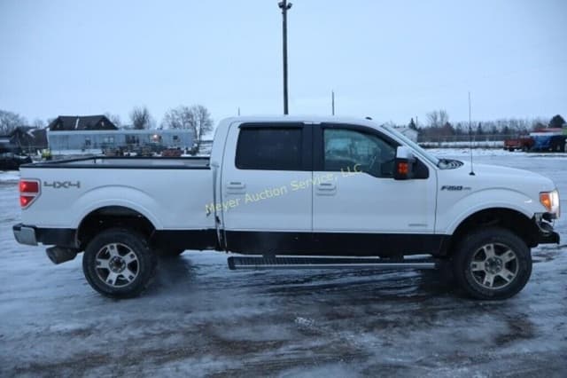 Image of Ford F-150 equipment image 2