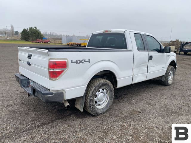 Image of Ford F-150 equipment image 4