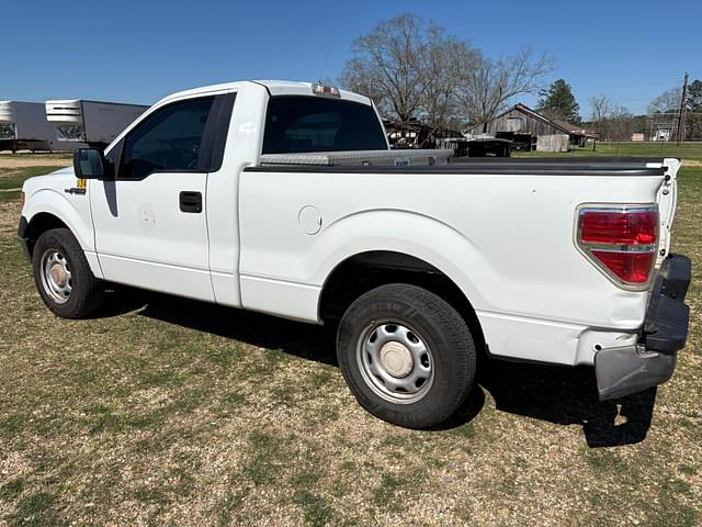 Image of Ford F-150 equipment image 1