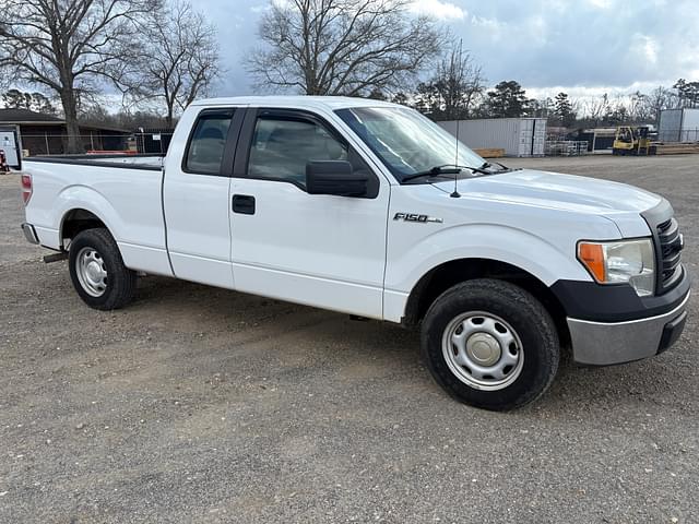 Image of Ford F-150 equipment image 4