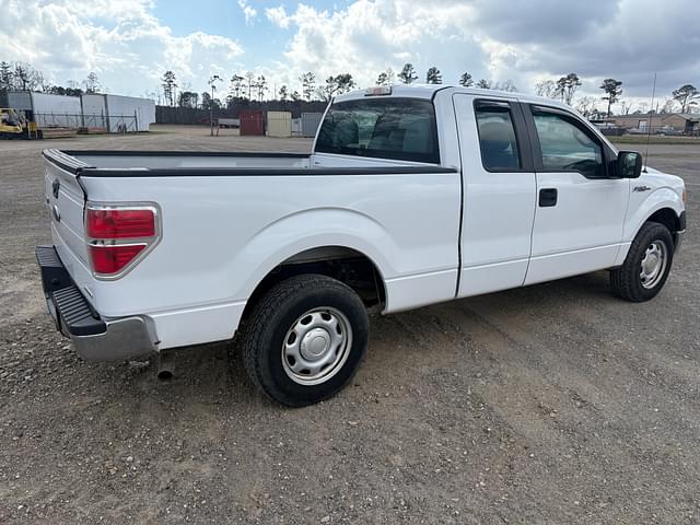 Image of Ford F-150 equipment image 3