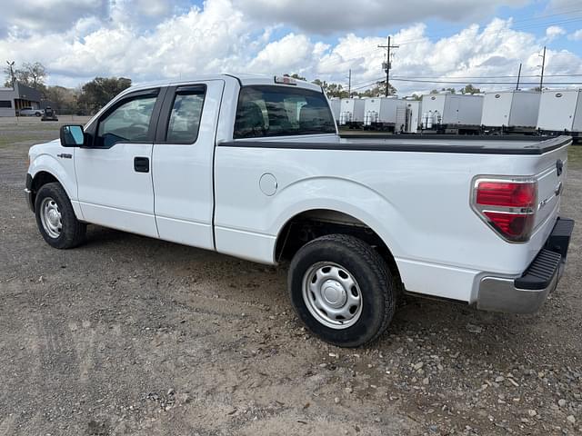 Image of Ford F-150 equipment image 1