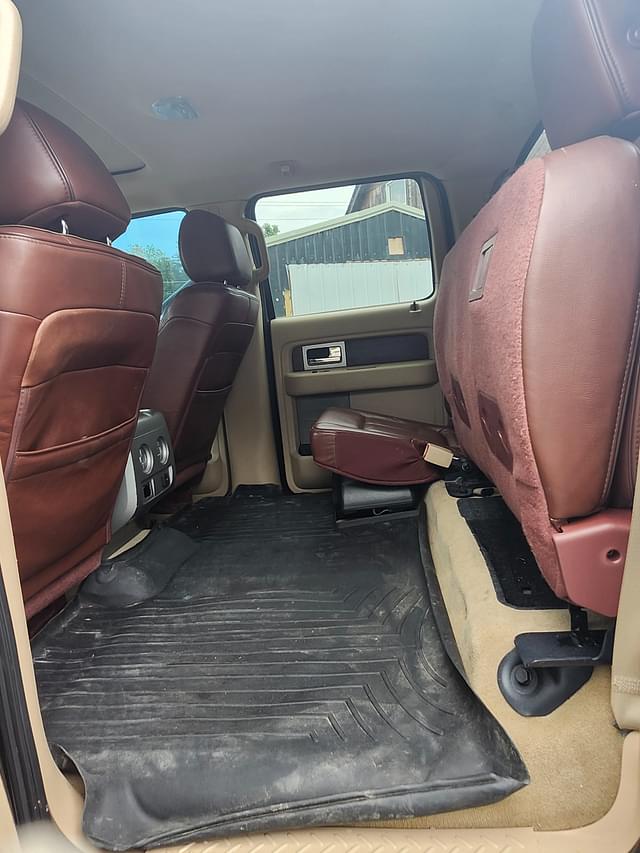 Image of Ford F-150 equipment image 4
