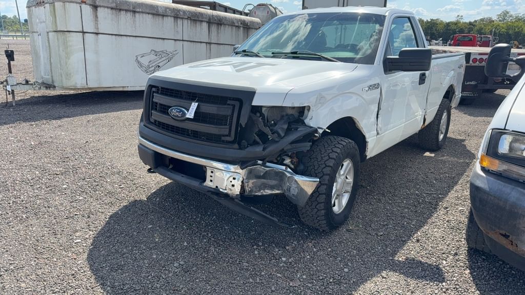 2013 Ford F-150 Equipment Image0