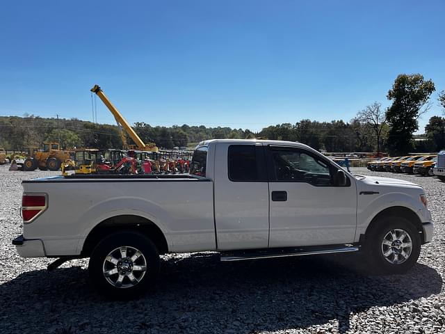 Image of Ford F-150 equipment image 2