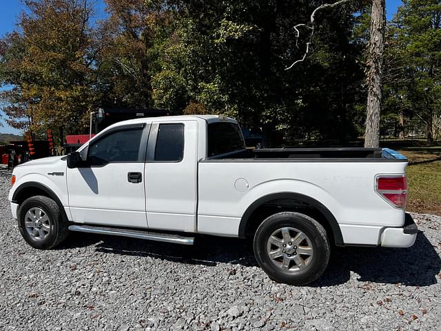 Image of Ford F-150 equipment image 1