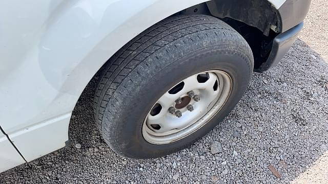 Image of Ford F-150 equipment image 4