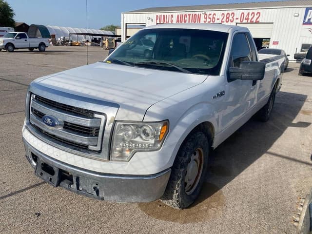 Image of Ford F-150 equipment image 1