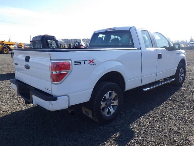 Image of Ford F-150 equipment image 4