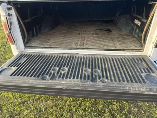 Image of Ford F-150 equipment image 4