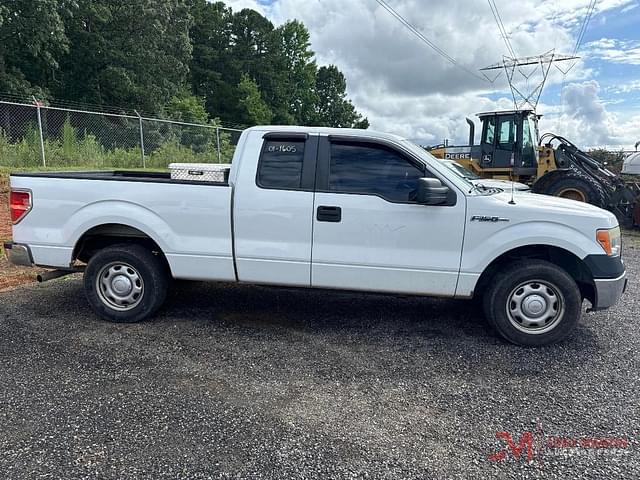 Image of Ford F-150 equipment image 1