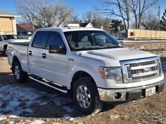 Image of Ford F-150 equipment image 2